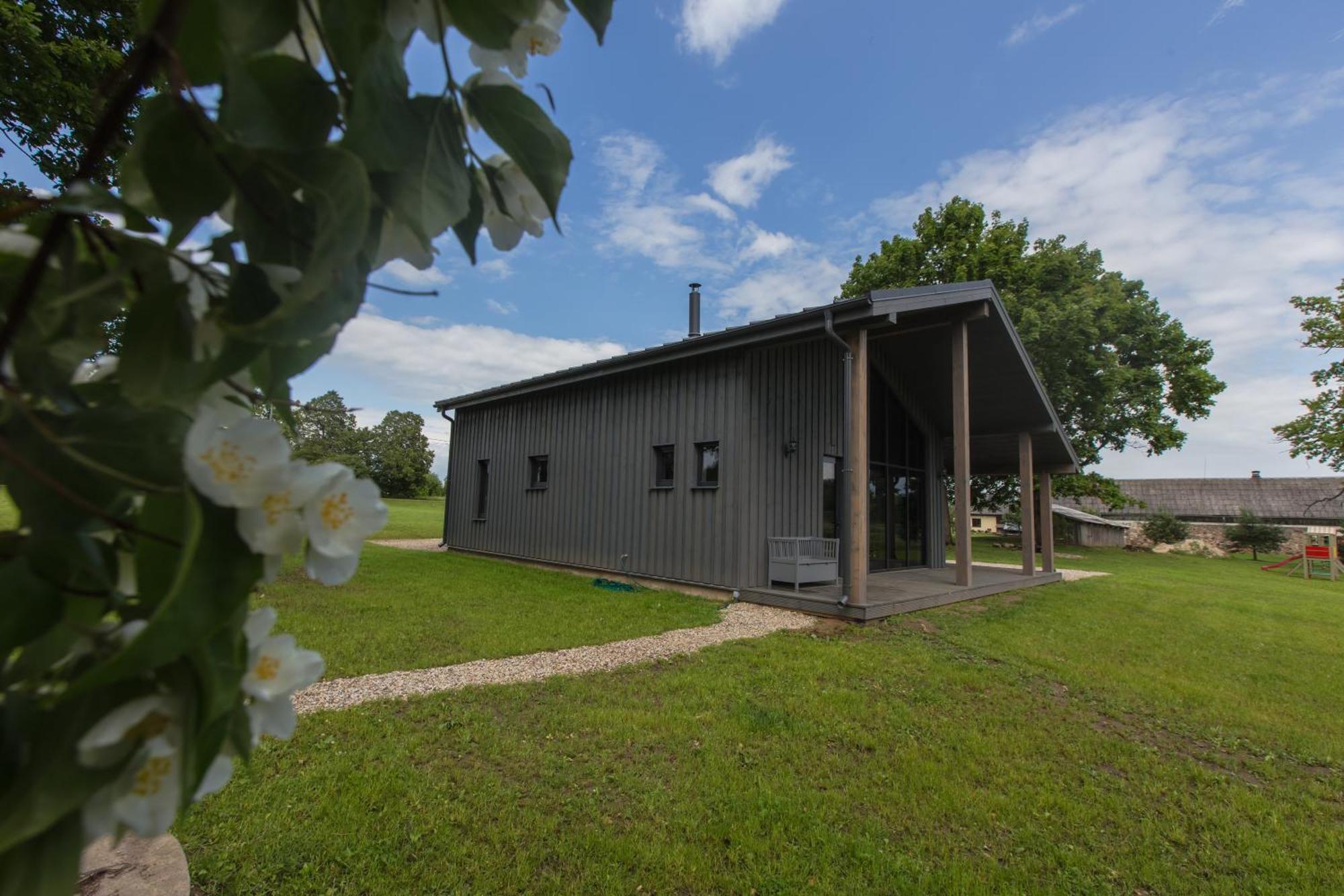 Holiday home Uzbazes Valmiera Zewnętrze zdjęcie
